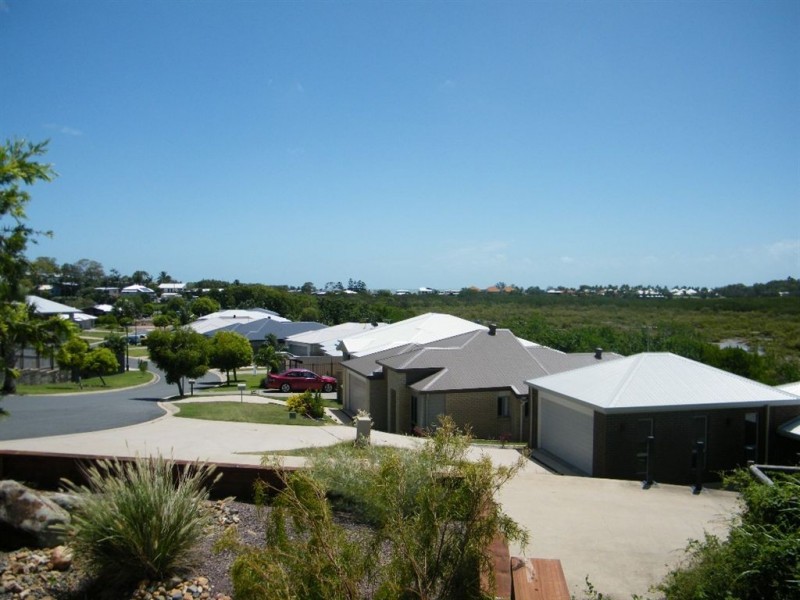39 Village Circuit, Eimeo QLD 4740