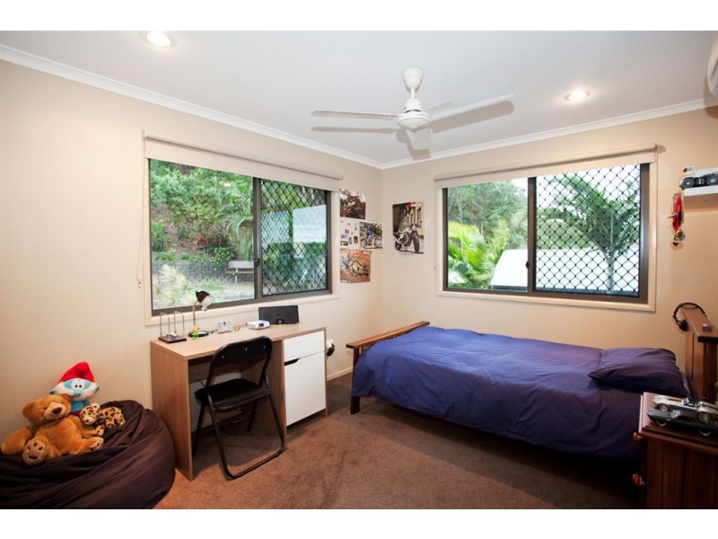 25 Portside Place, Shoal Point QLD 4750