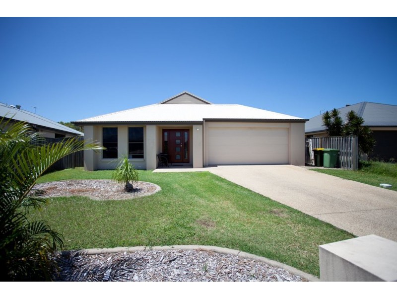 45 Whitehaven Drive, Blacks Beach QLD 4740