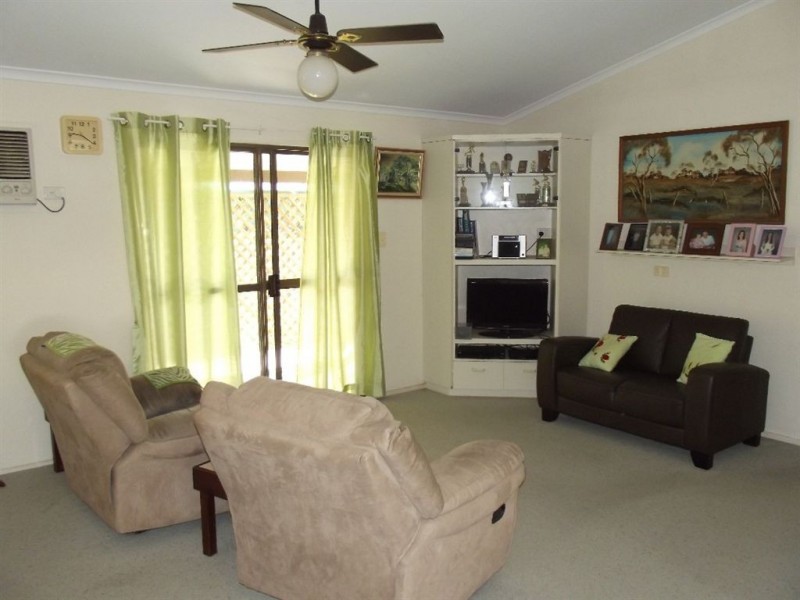 3/10 Trogolby Street, South Mackay QLD 4740