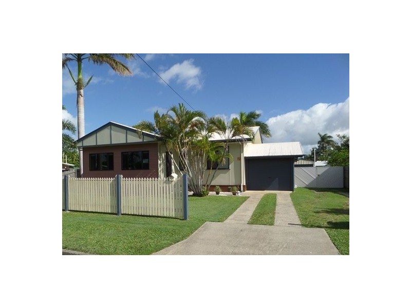 9 William St, South Mackay QLD 4740