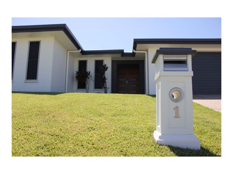 1 Iris Court, Walkerston QLD 4751