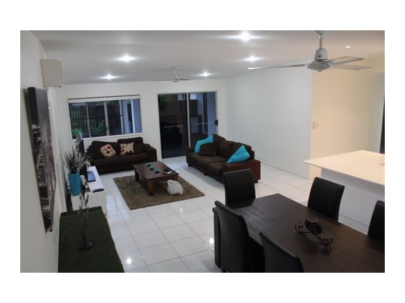 1 Iris Court, Walkerston QLD 4751