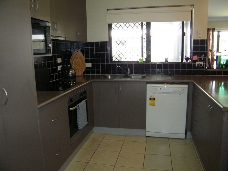 39 Hodges Street, East Mackay QLD 4740