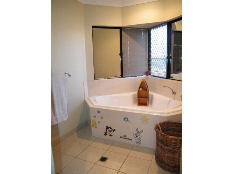 39 Hodges Street, East Mackay QLD 4740