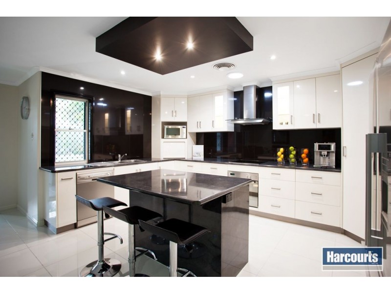 30 Mercy Drive, North Mackay QLD 4740