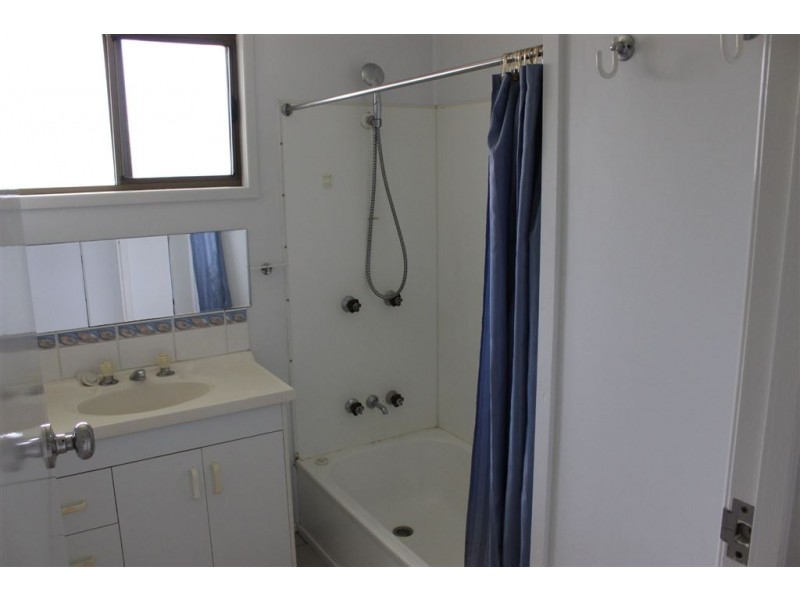 28 Loudon Street, Mount Pleasant QLD 4740