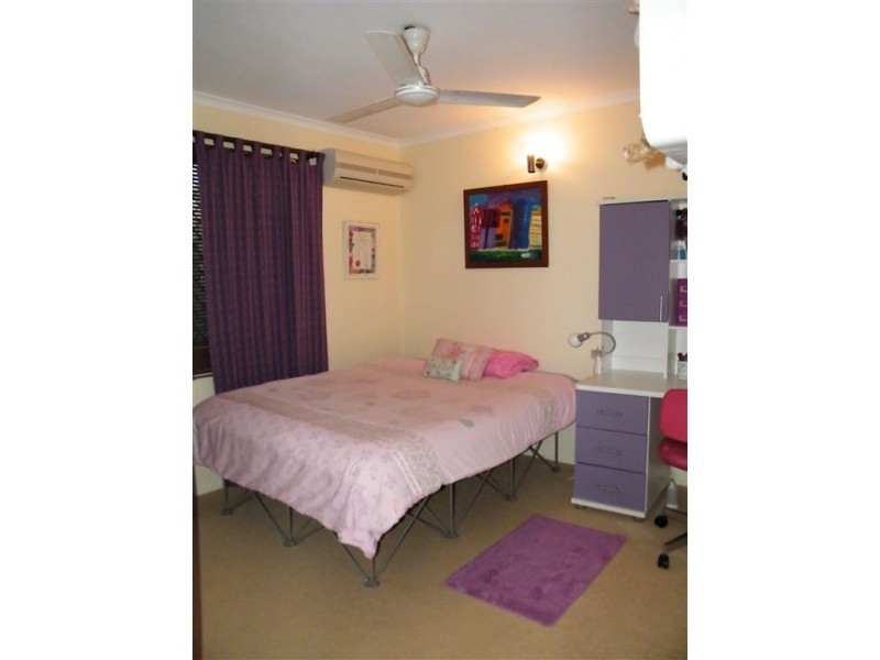 39 Grevillea Drive, Glenella QLD 4740