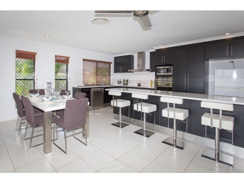 33 Sheedy Crescent, Marian QLD 4753