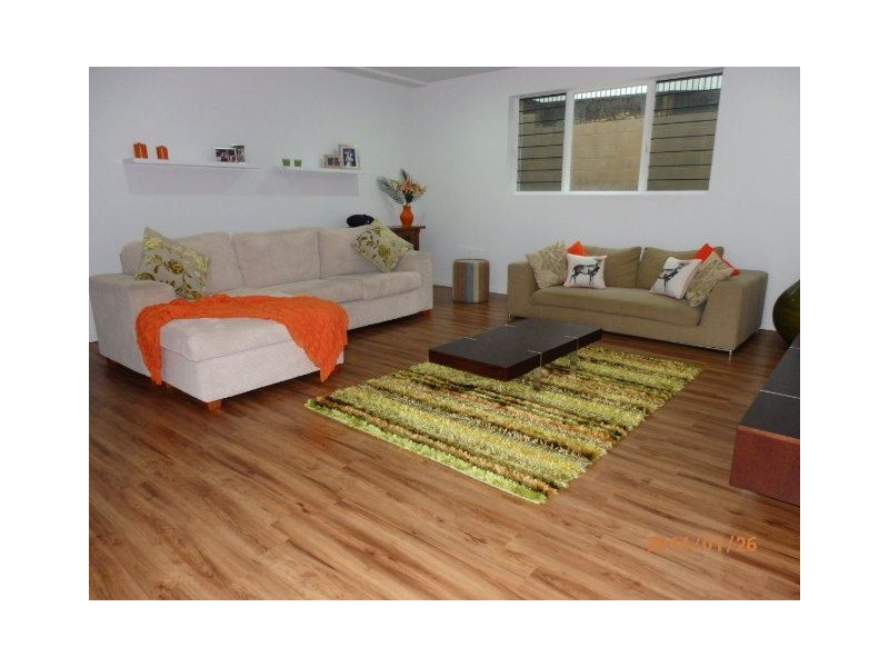 35 Village Circuit, Eimeo QLD 4740