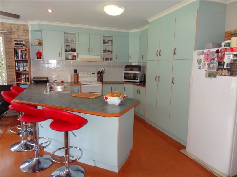 16 Matilda Court, Mirani QLD 4754