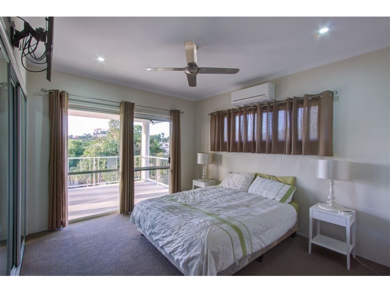 18 Admiral Drive, Dolphin Heads QLD 4740