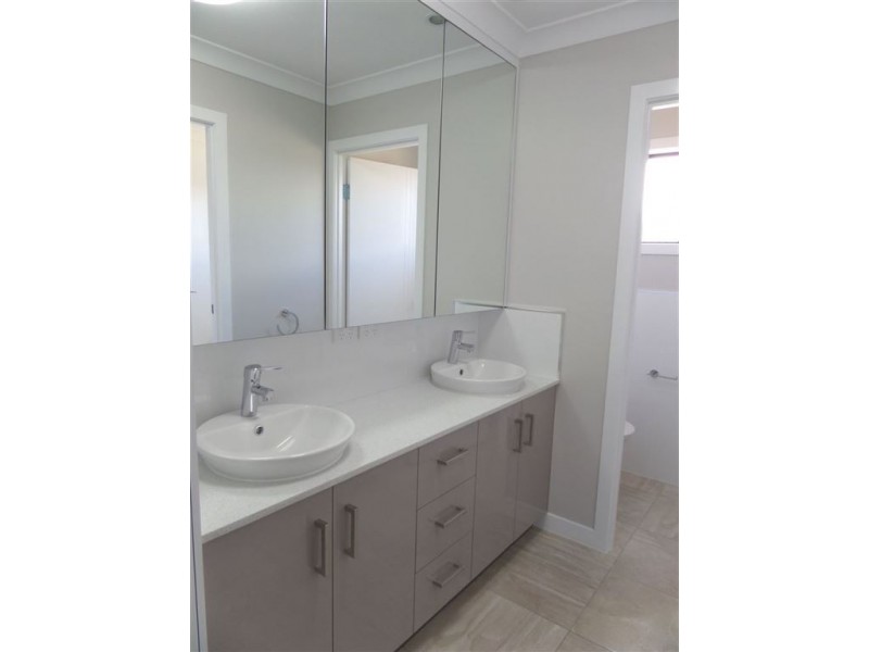 1/56 Botanical Drive, Ooralea QLD 4740