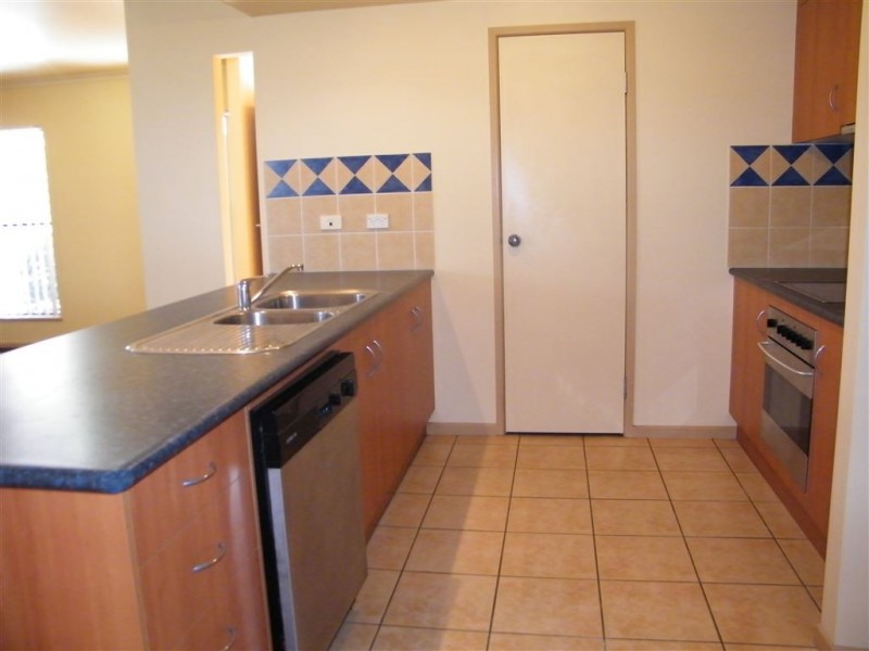 2/59 Carlyle Street, Mackay QLD 4740