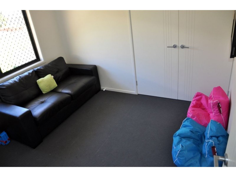 37 Village Circuit, Eimeo QLD 4740