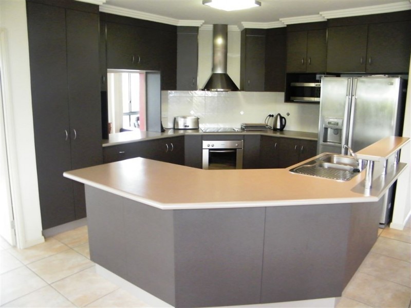 10 Wilcox Street, Eimeo QLD 4740