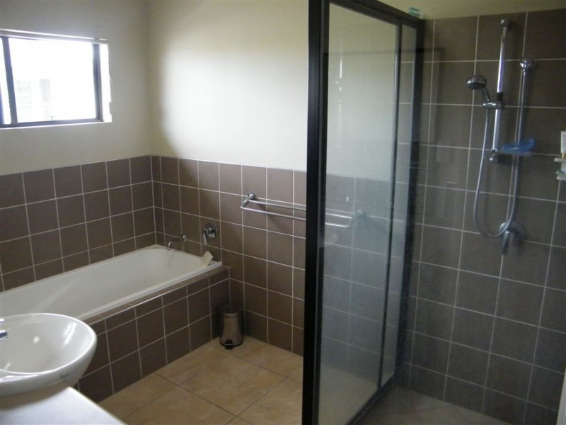 10 Wilcox Street, Eimeo QLD 4740