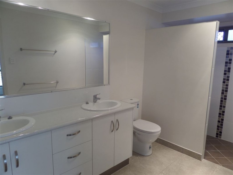 7 Petrea Court, Andergrove QLD 4740