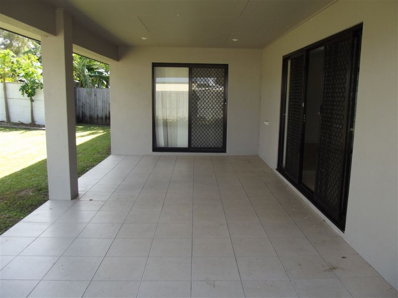 32 Monash Way, Ooralea QLD 4740