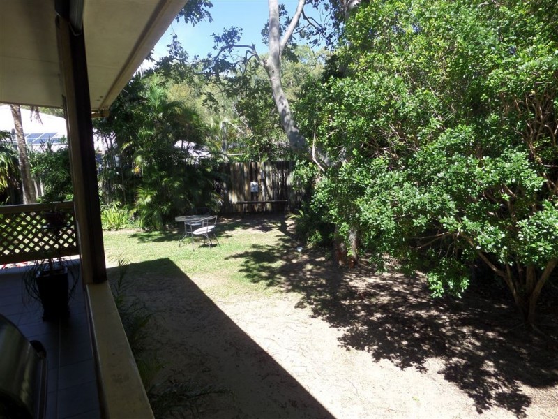 4 Blacksmith Street, Slade Point QLD 4740