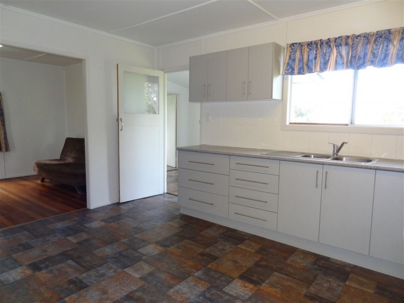 3 Schmidtkes Road, Ooralea QLD 4740