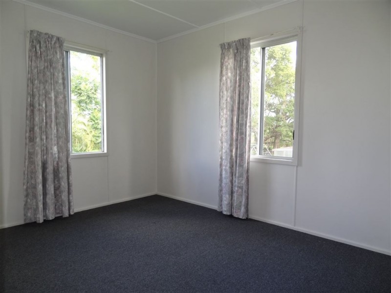 3 Schmidtkes Road, Ooralea QLD 4740