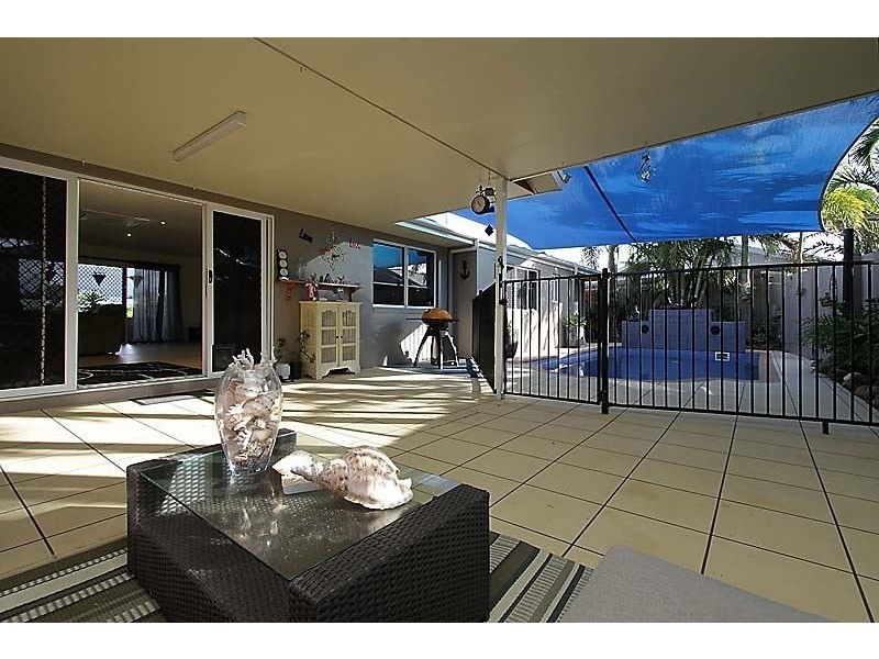 7 Portside Place, Shoal Point QLD 4750