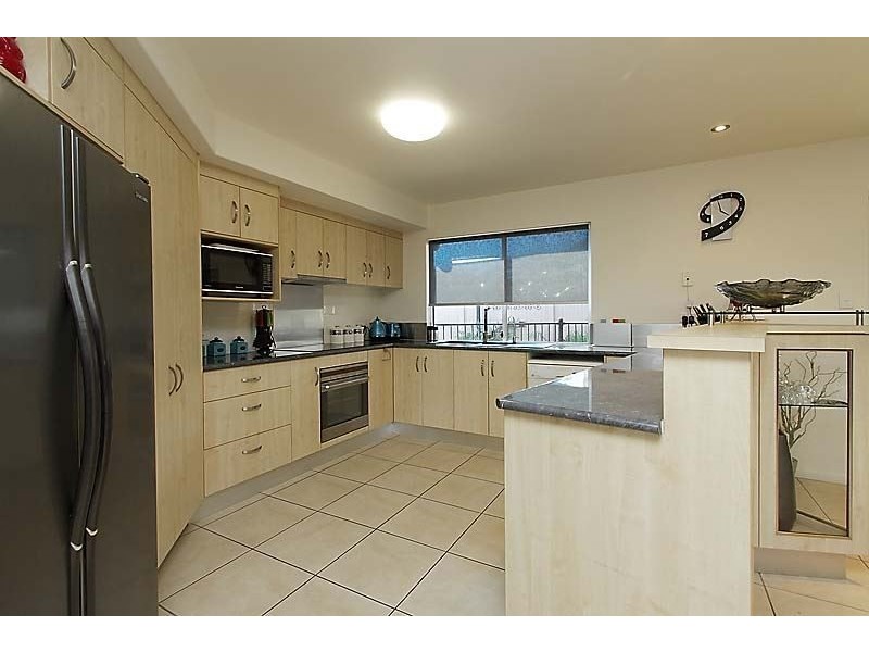 7 Portside Place, Shoal Point QLD 4750