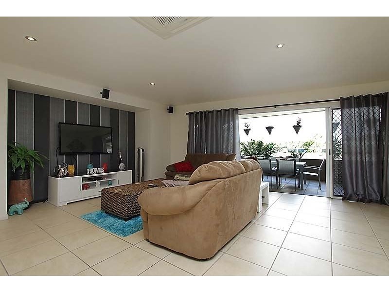 7 Portside Place, Shoal Point QLD 4750