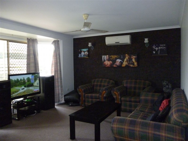 61 Broomdykes Drive, Beaconsfield QLD 4740