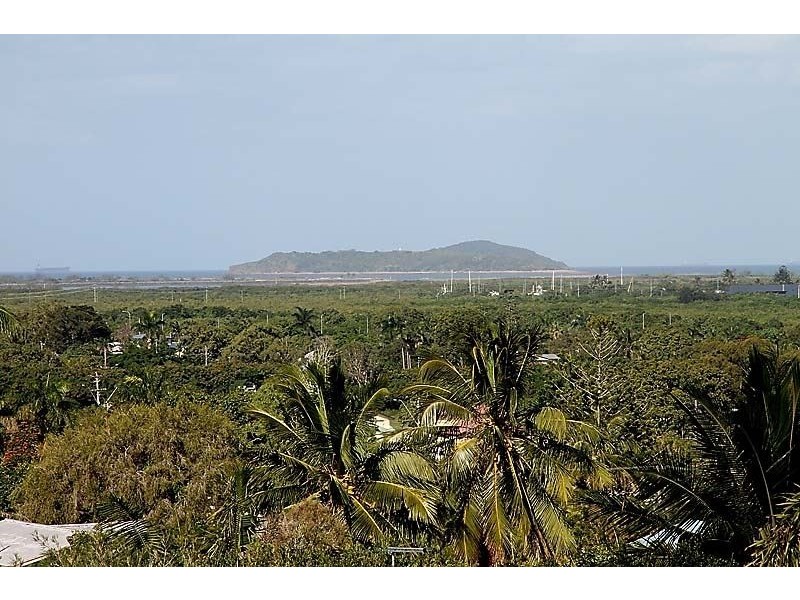 15 Norris Road, Mount Pleasant QLD 4740