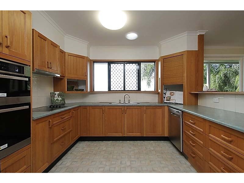 15 Norris Road, Mount Pleasant QLD 4740