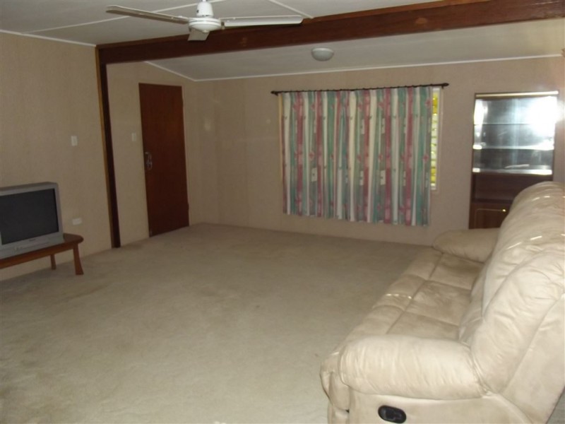 15 Lamb Street, South Mackay QLD 4740