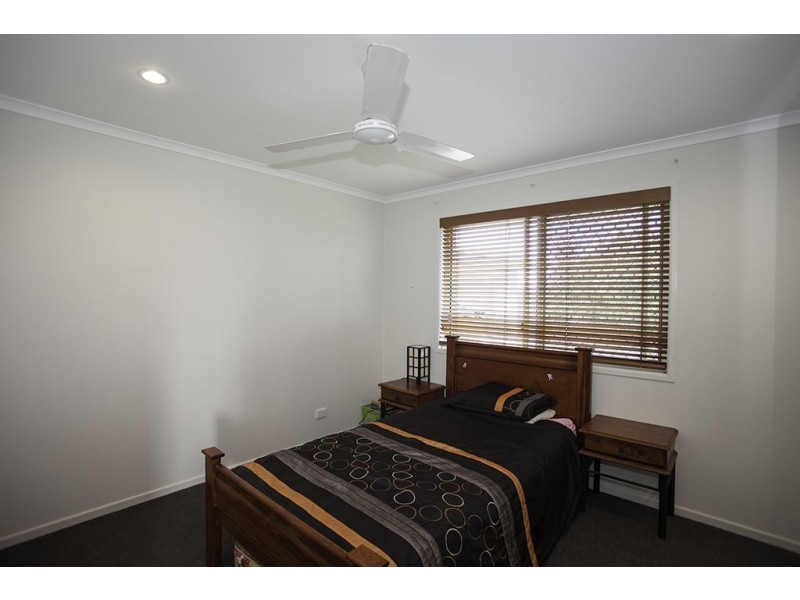 4 Polly Crescent, Richmond QLD 4740