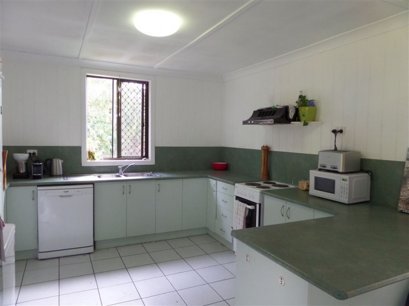 25 Wattle Street, Andergrove QLD 4740