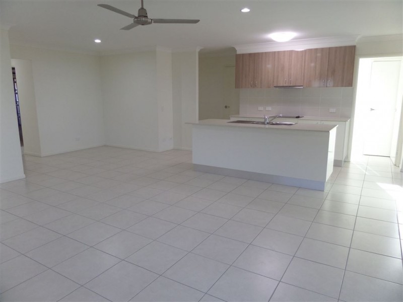 104 Royal Sands Boulevard, Bucasia QLD 4750