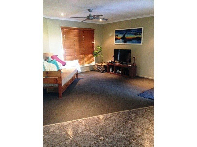 106 Rasmussen Avenue, Hay Point QLD 4740