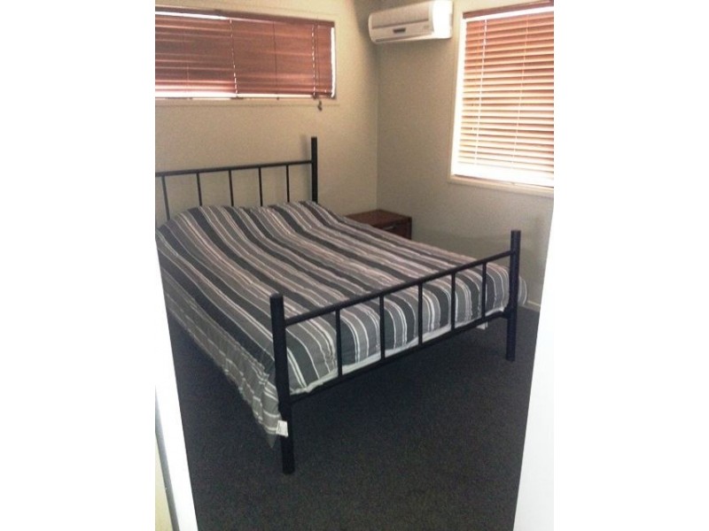 106 Rasmussen Avenue, Hay Point QLD 4740