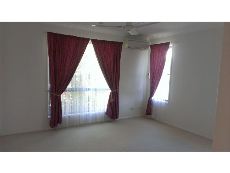 7 Suncrest Court, Mount Pleasant QLD 4740