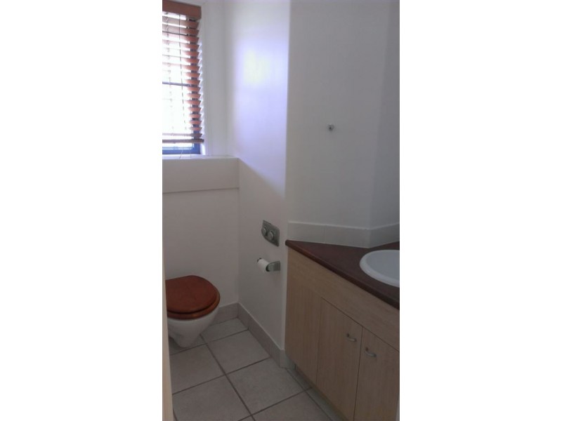 7 Suncrest Court, Mount Pleasant QLD 4740