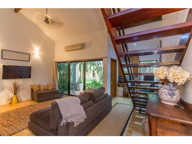 120 Mango Avenue, Eimeo QLD 4740