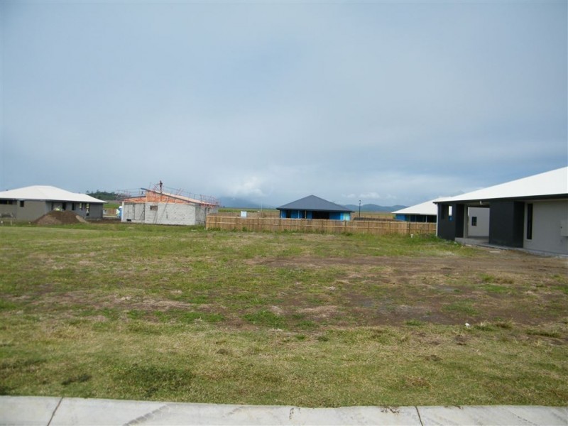 51 Hoffman Drive, Marian QLD 4753