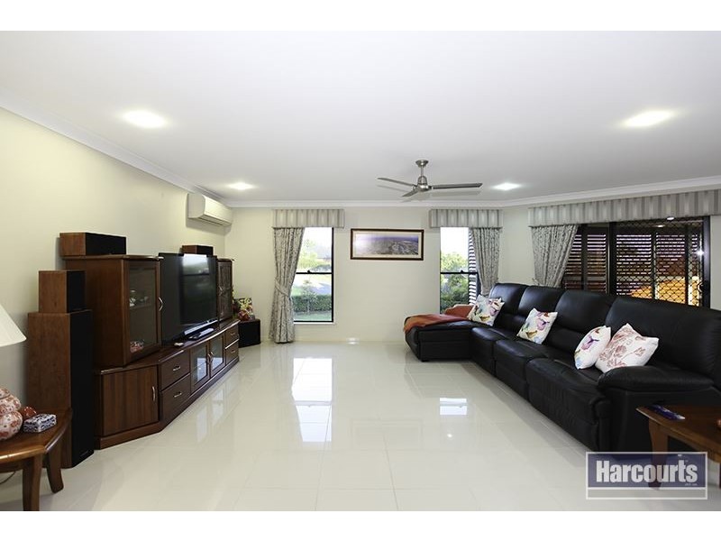 13 Shuttlewoood Drive, Richmond QLD 4740