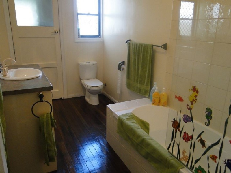 34 Bedford Road, Andergrove QLD 4740