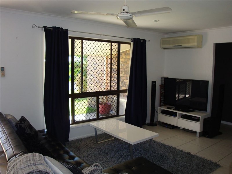 2 Leister Court, Bucasia QLD 4750