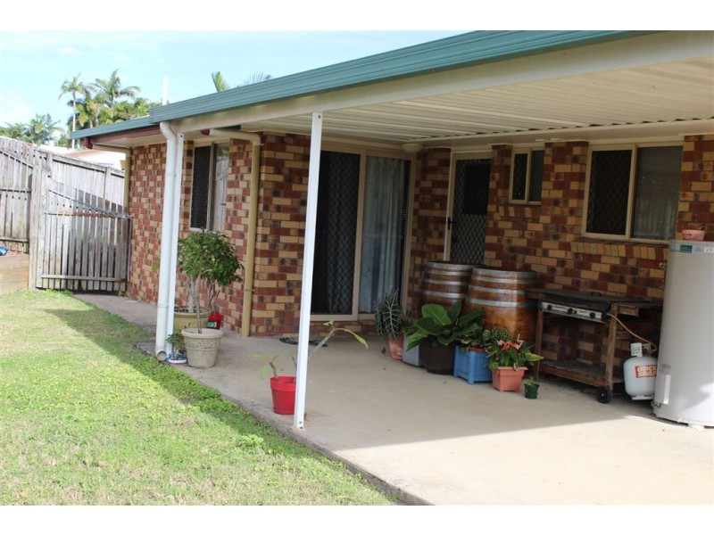 8 Abel Tasman Court, Rural View QLD 4740