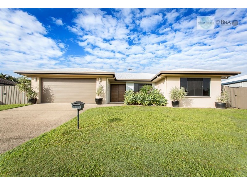 13 Eva Parade, Glenella QLD 4740