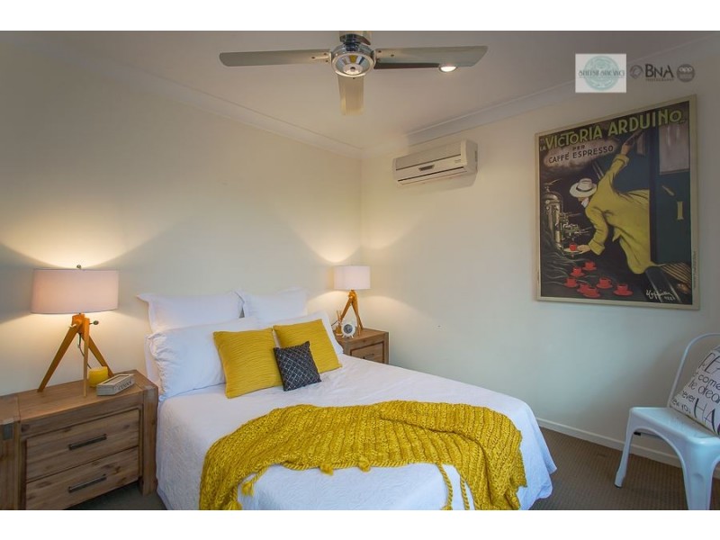 13 Eva Parade, Glenella QLD 4740