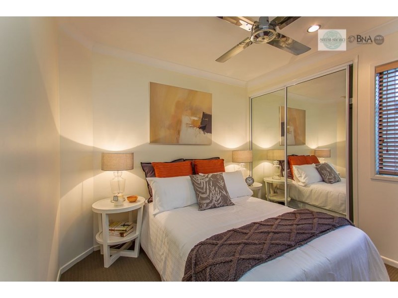 13 Eva Parade, Glenella QLD 4740