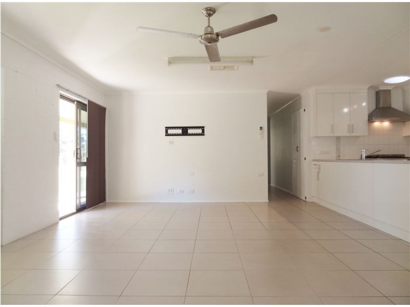 8 Scotts Road, Walkerston QLD 4751